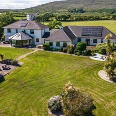 Corthna Lodge Schull Exterior foto